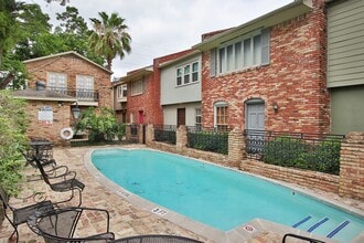 Building Photo - 1731 Commonwealth St