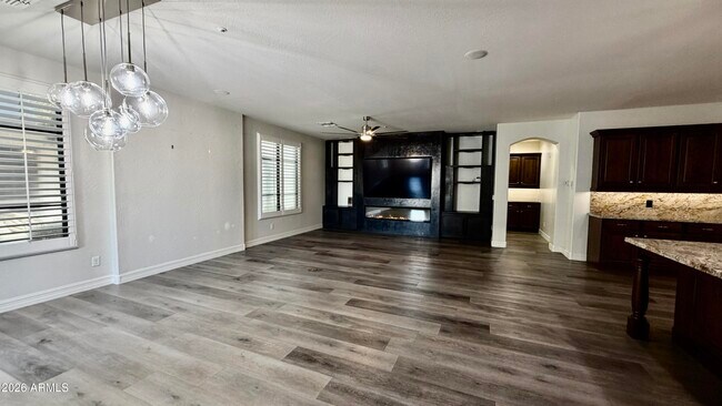 Building Photo - 1777 W Ocotillo Rd