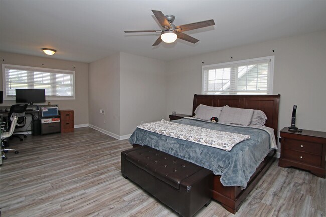 Building Photo - 224 Spring Run Ln