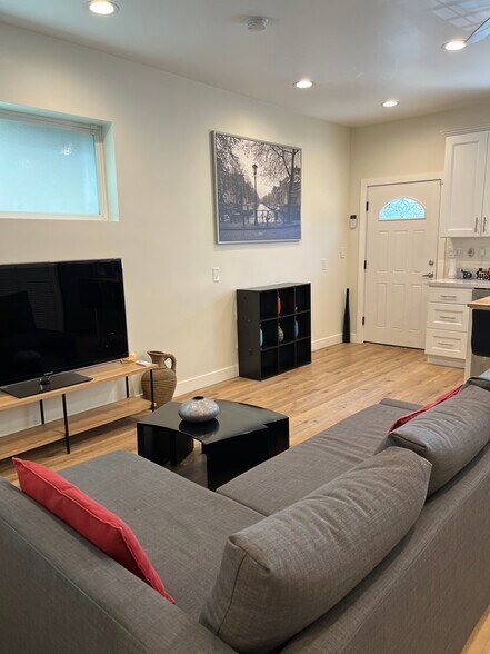 Living Room - 9107 David Ave