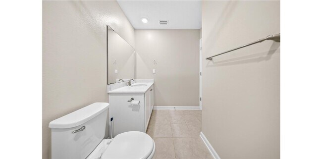 Building Photo - 12 Bella Vita Way