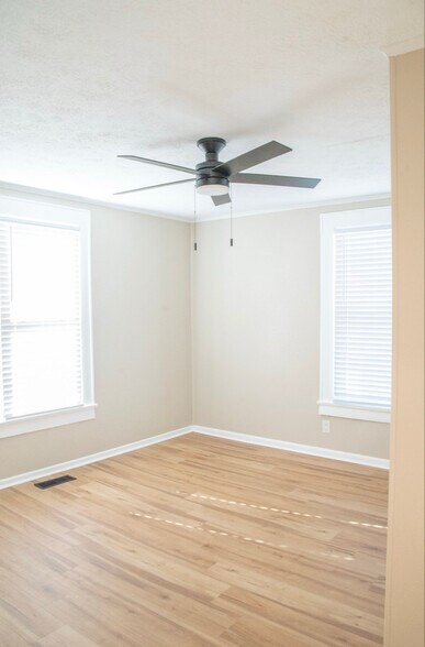 Building Photo - 2615 Belvedere Ave