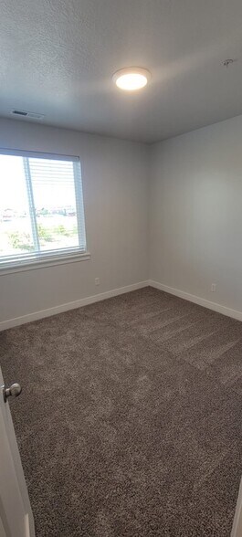 Building Photo - 13536 Poole Dr