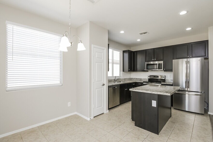 Building Photo - 2218 S 118th Ave