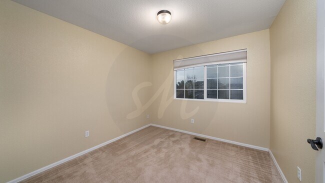 Building Photo - Cute 2 Story Home in Ridgeview at Stetson ...