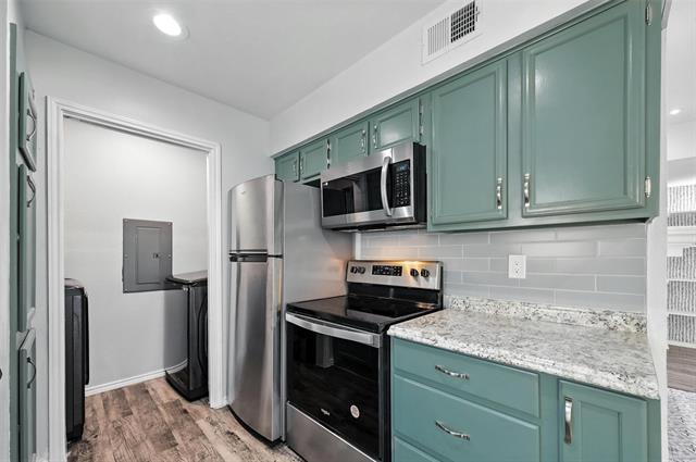 Building Photo - 5801 Lake Hubbard Pky