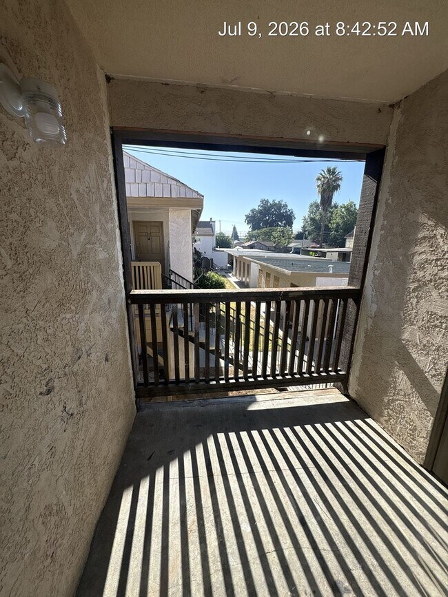 Building Photo - 3021