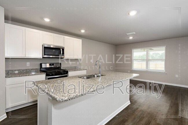 Building Photo - 8072 Irwin Loop
