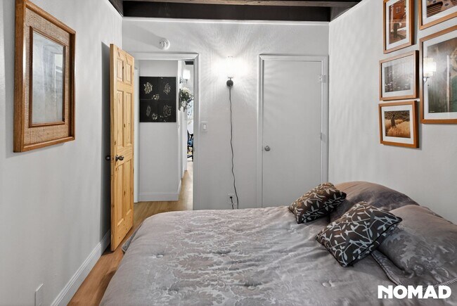 Building Photo - Charming 3BR Duplex in Incline Village