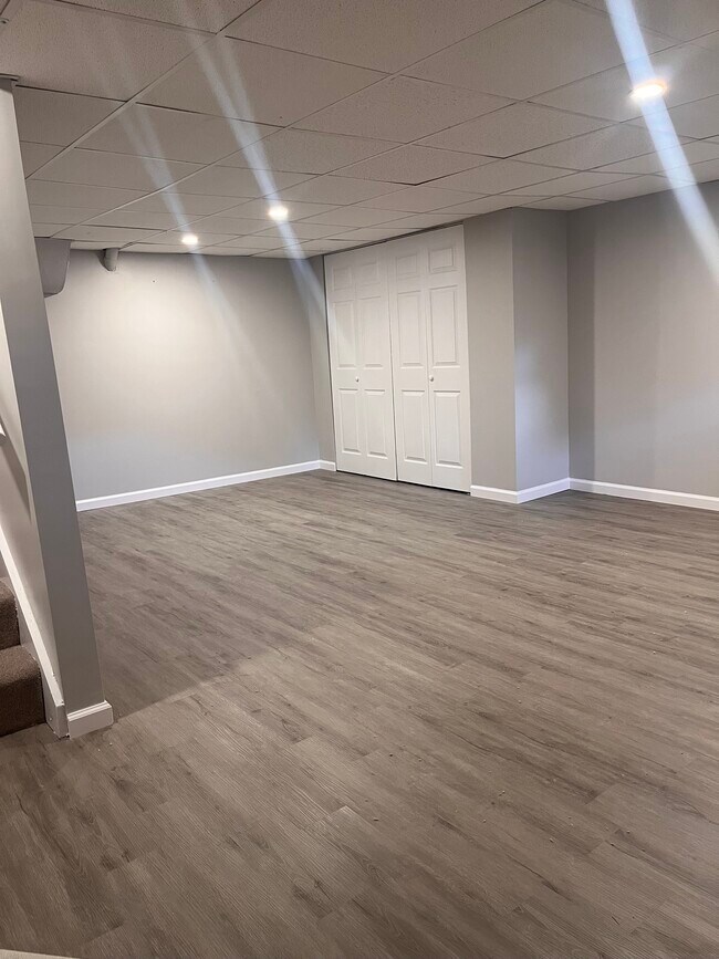 Building Photo - 108 Cedar Knolls Dr