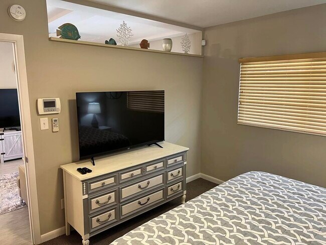 Building Photo - 2590 First St