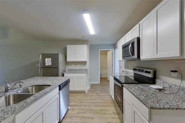 Building Photo - 9137 Aegean Cir