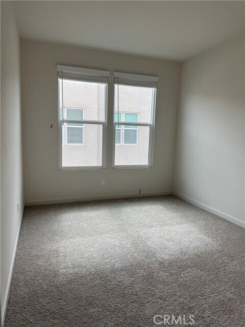 Building Photo - 652 4th St