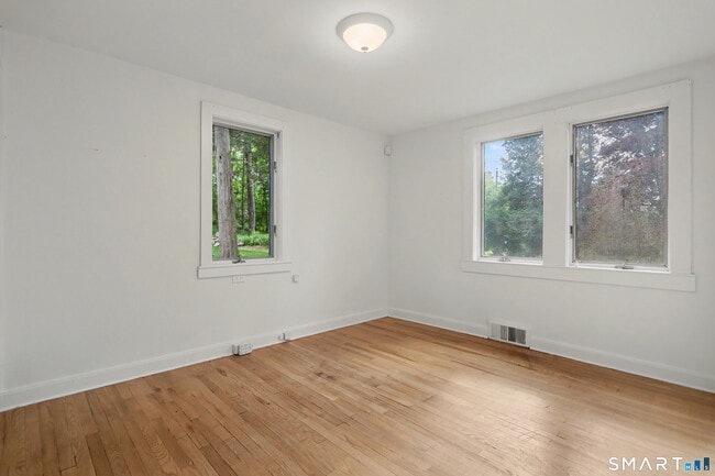 Building Photo - 26 Spruce Mountain Rd