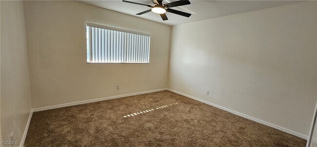 Building Photo - 1507 Cape Coral Pkwy W