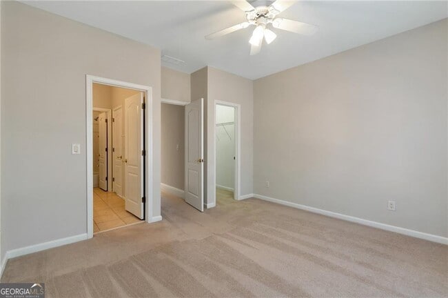 Building Photo - 115 Wolf Willow Ct