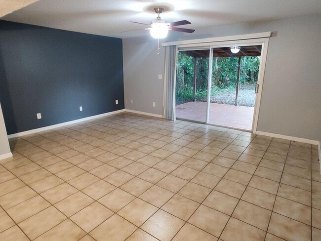 Building Photo - 936 Aragon Ave