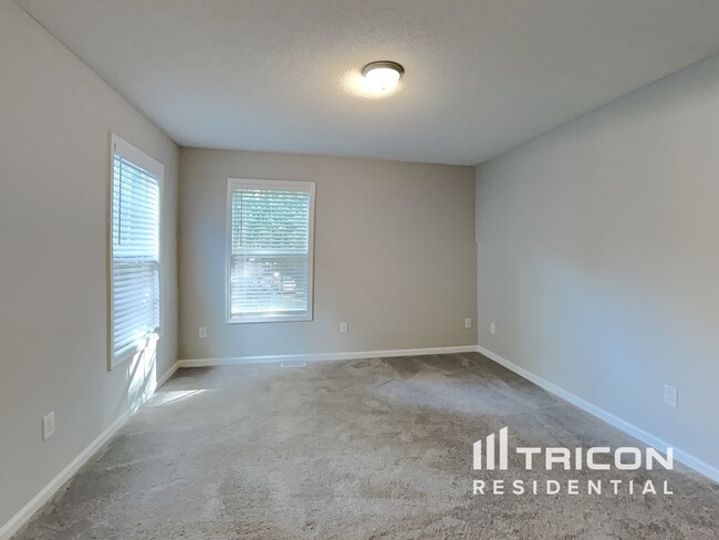 Building Photo - 225 Joes Ct