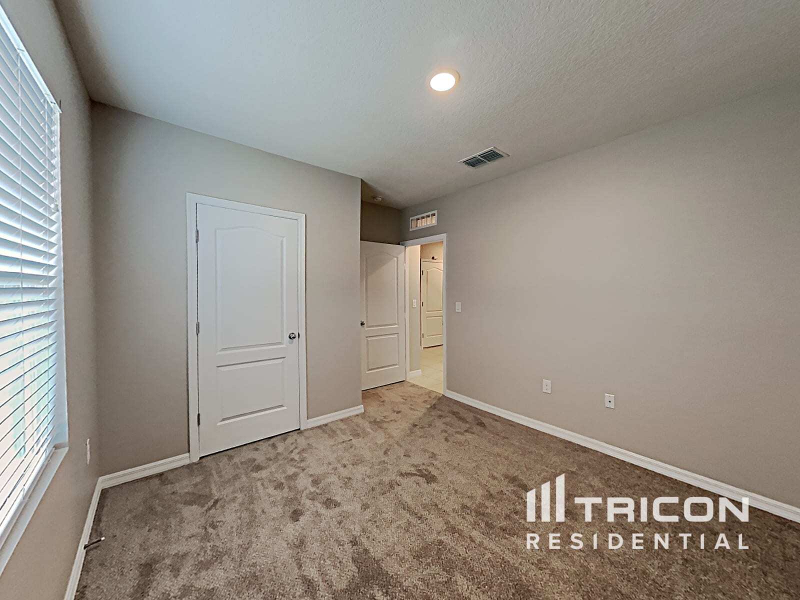 Building Photo - 309 Aberdeen Dr