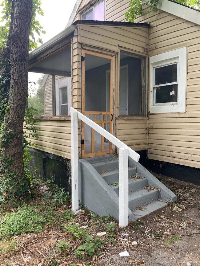 Building Photo - 7061 Idlewild Ave