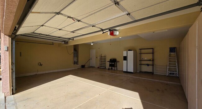 Building Photo - 16252 W Madison St