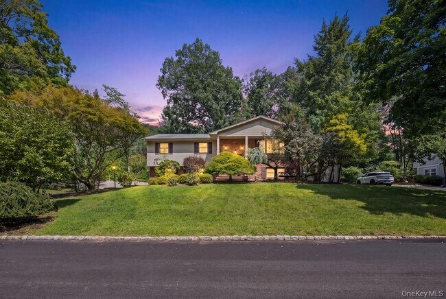 Building Photo - 44 Palisades Ct