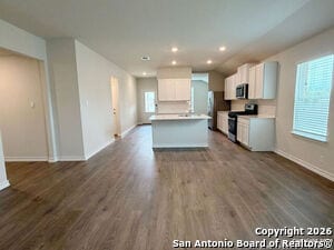 Building Photo - 620 Sumpter Banks