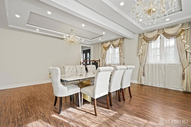 Building Photo - 95 Westons Mill Rd