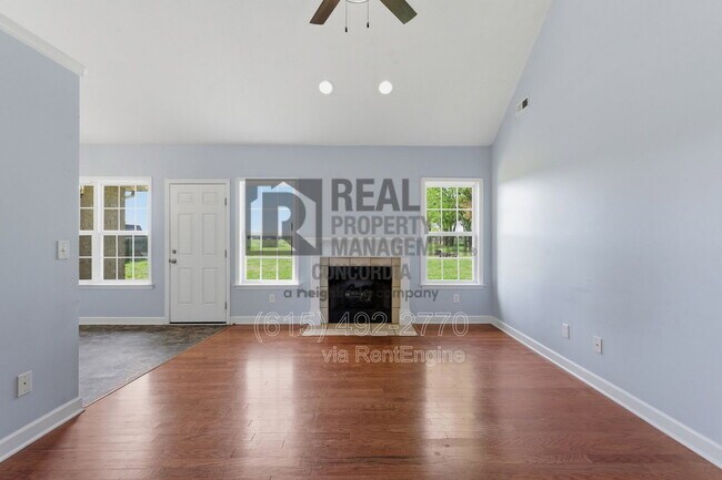 Building Photo - 1934 Mural Ln