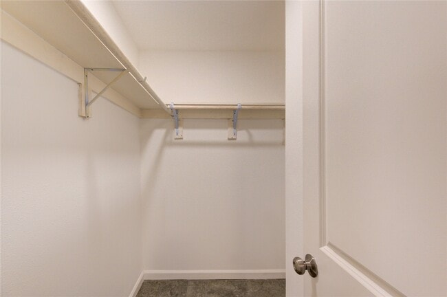 Building Photo - 4545 Bricker St