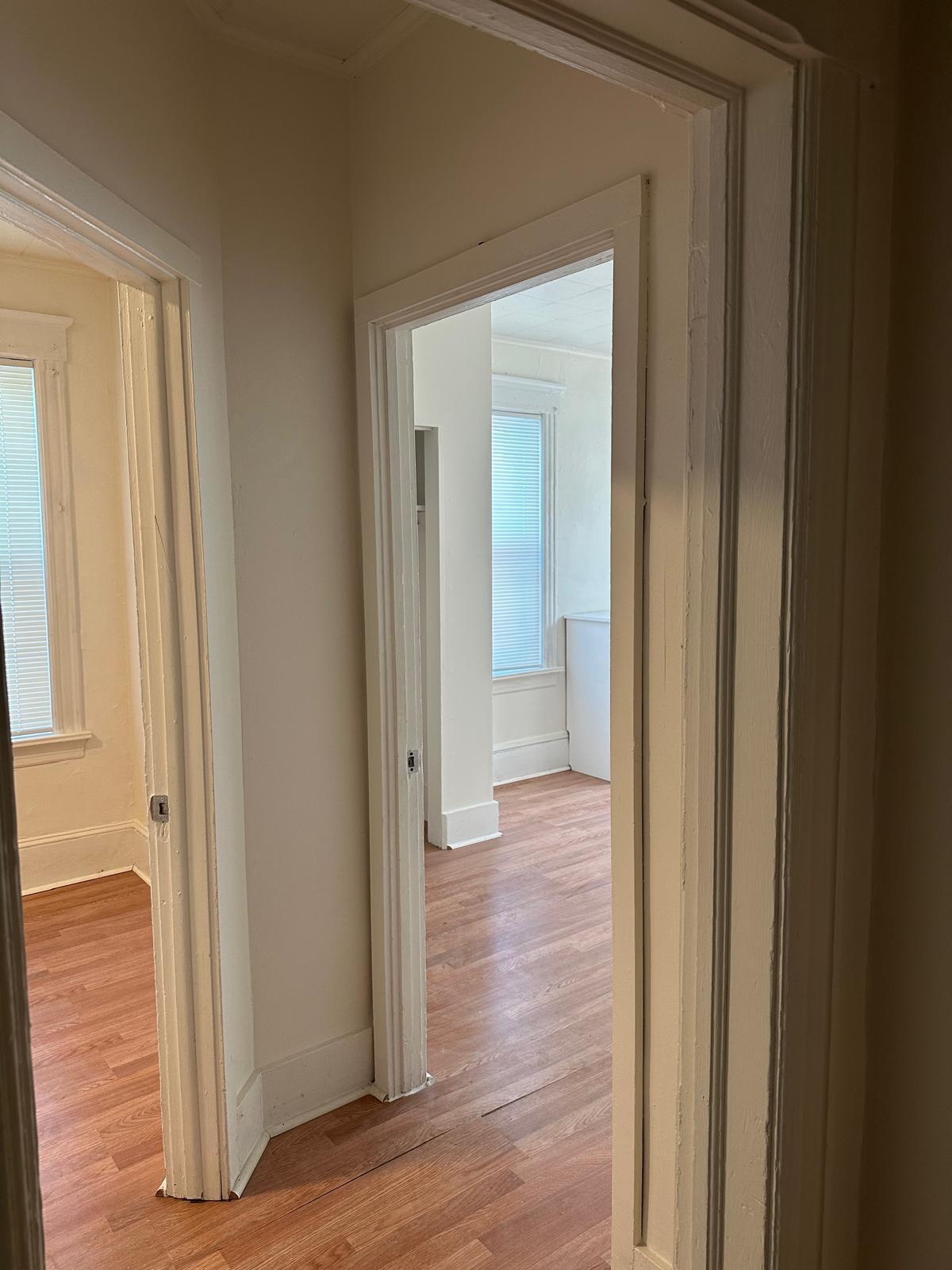 Building Photo - 89 Downs St