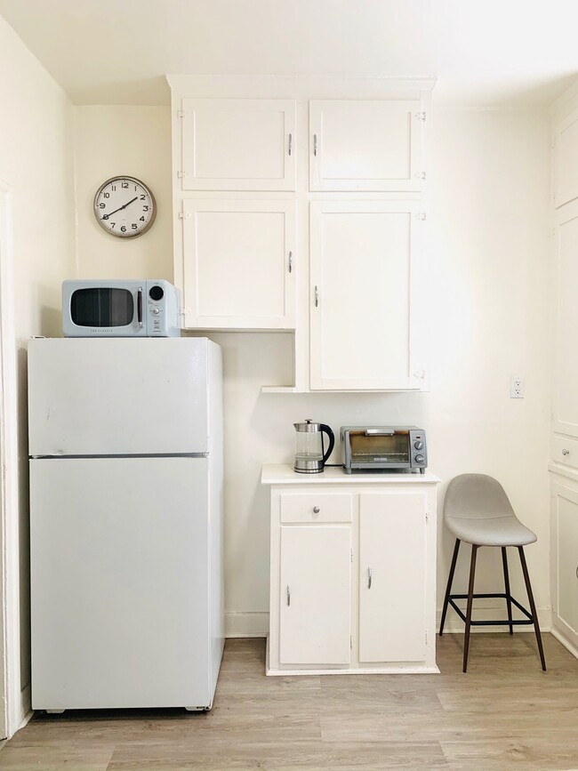 kitchen - 6360 Orange St