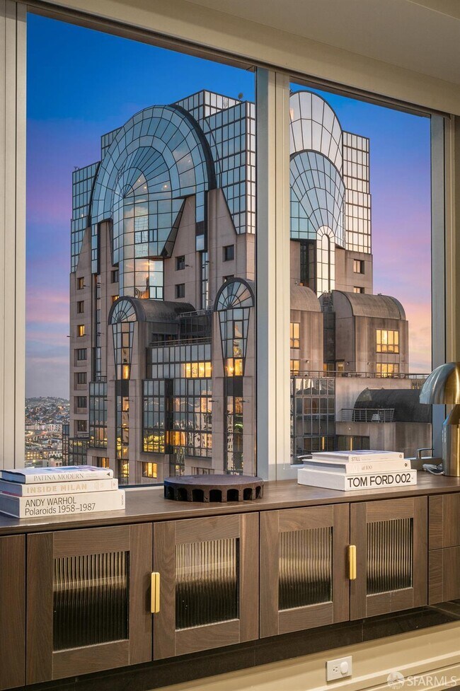 Building Photo - 765 Market St