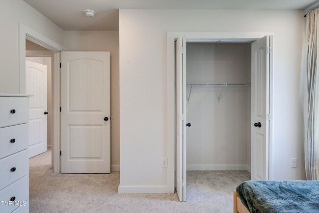 Building Photo - Brand New 3 bed 2 bath across from Northeast State Community College & TRI Cities Airport!
