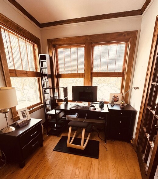 Office or bedroom off LR - 114 South Blvd