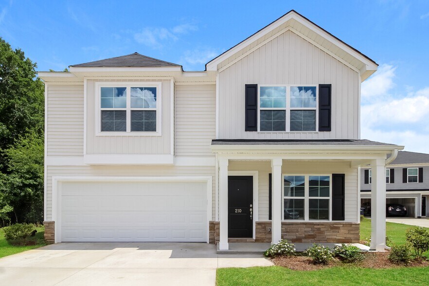 Primary Photo - 210 Celebration Ave