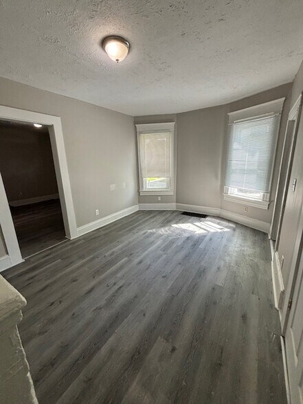 Building Photo - 2199 E 74th St