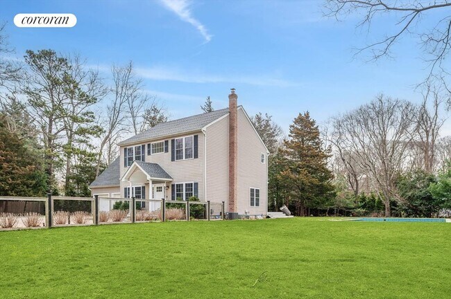 Building Photo - 4056 Noyack Rd