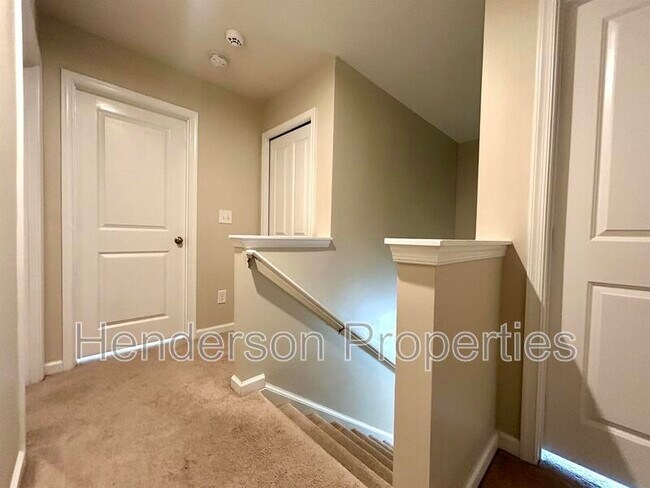 Building Photo - 5309 Merwyn Ave