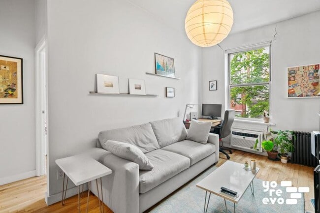 Building Photo - 1 bedroom in NEW YORK NY 10011