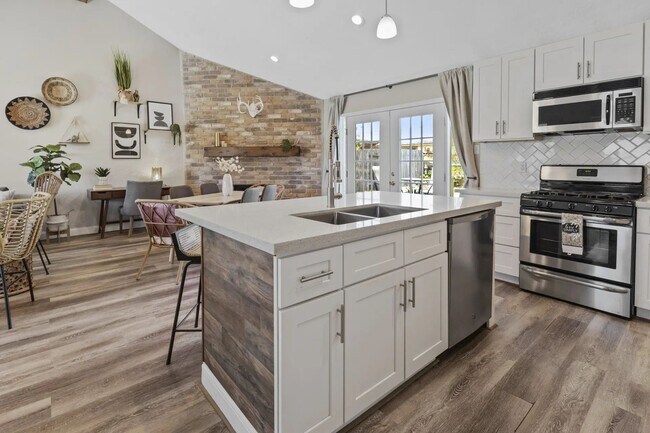 Building Photo - 20082 N Pecos Valley Trail