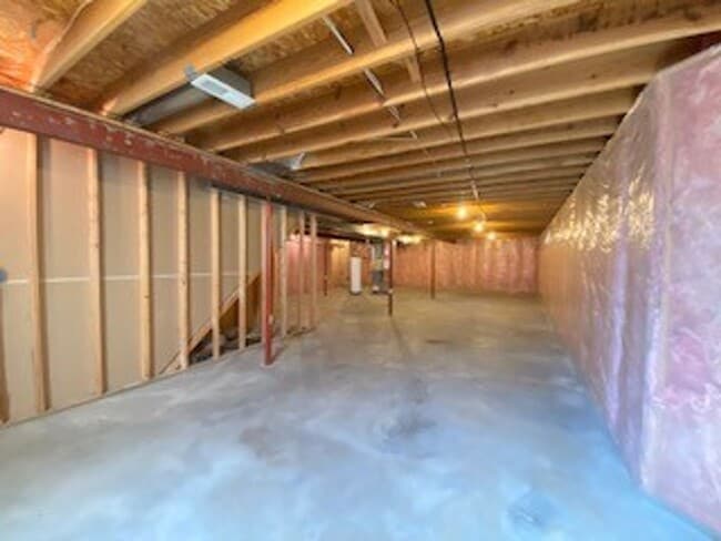 Building Photo - 3 Bedroom/2 Bathroom Home in the Gardens!