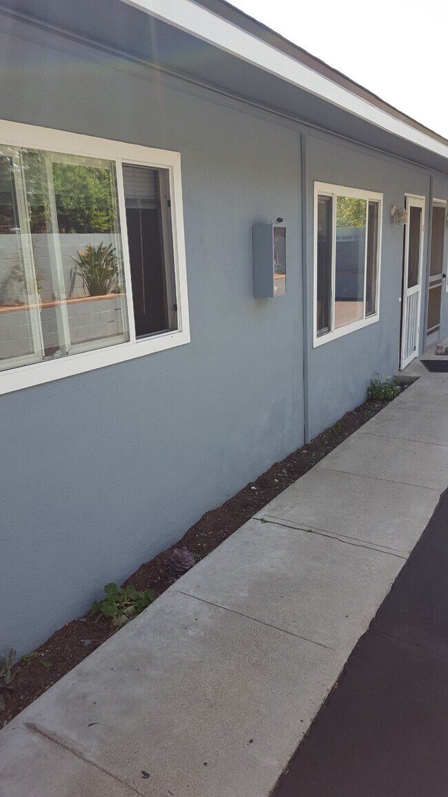 Building Photo - 7004 Amethyst Ave