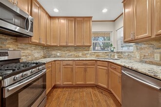 Building Photo - 4045 Osby Dr