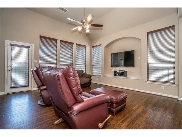 Building Photo - 1405 Nightingale Dr