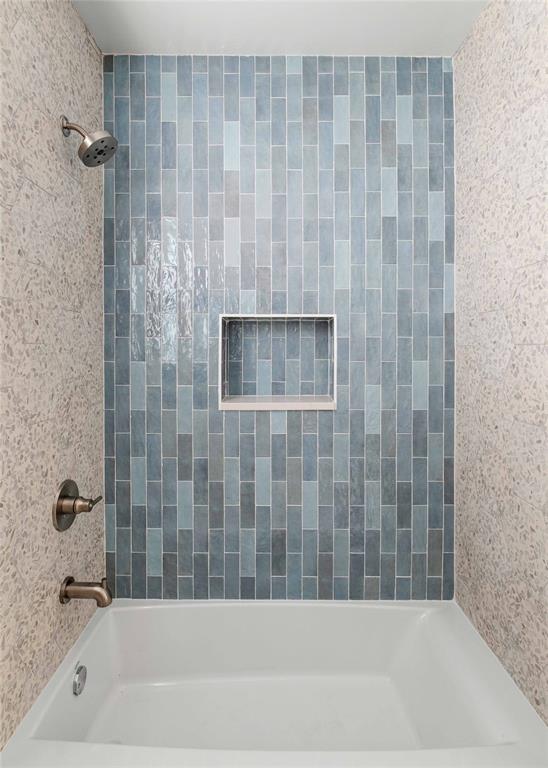 Building Photo - 3301 Duval St