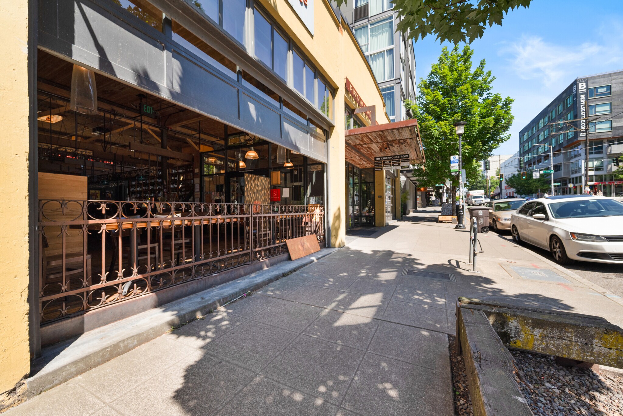 Building Photo - 1408 12th Ave