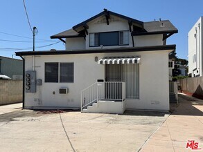 Building Photo - 2240 Crenshaw Blvd