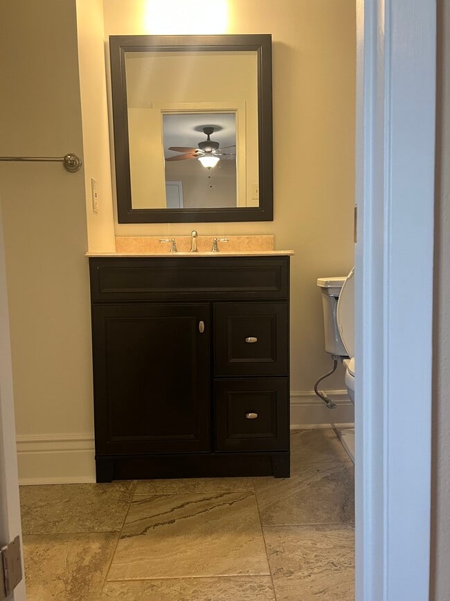 Building Photo - 225 Brett Dr