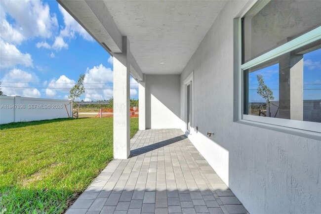 Building Photo - 27210 SW 159th Path